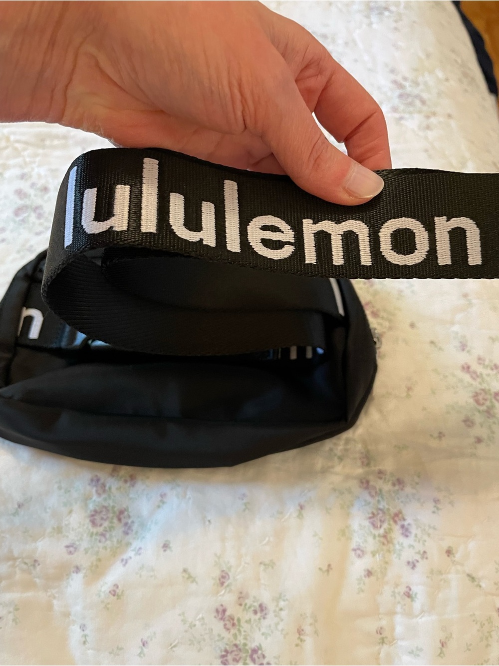 Lululemon Everywhere Belt Bag NWT!